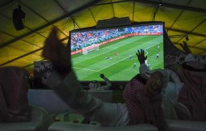 الفيفا يُدين 