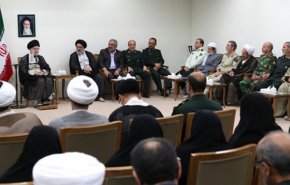 اعداء ايران حاولوا اسقاطها بالفتن الطائفية والعنصرية