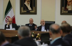 ظريف: ايران تسعى وراء تعزيز العلاقات مع سائر الدول