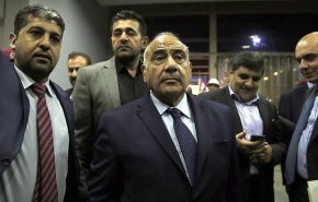 نائب عراقي يطالب عبد المهدي بإقالة وزير الكهرباء

