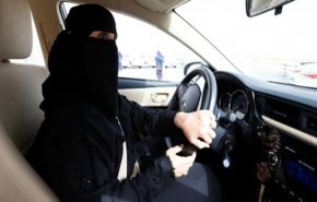 افتتاح أول نادي سيارات للسيدات في السعودية