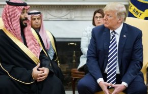 ترامب يصر على مواصلة ابتزاز السعودية ماليا 