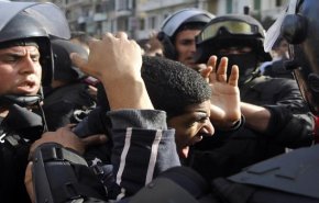 حملة اعتقالات واسعة لصحفيين ومحامين في مصر
