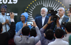 بالفيديو.. طهران تقيم مراسم 
