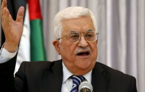 محمود عباس: حقوقنا ليست عقارات تباع وتشترى بالأموال 