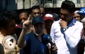 شاهد.. رسالة مؤثرة من طفل الى رئيس وزراء العراق 