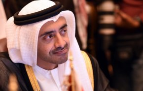  عبدالله بن زايد يحتفي بتحدي أبها لانصار الله بالغناء!
