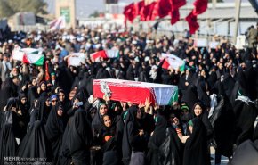 پیکر ۴۴ شهید تازه تفحص شده وارد خاک کشور شد