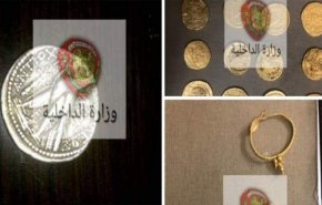 توقيف عصابة تتاجر بليرات ذهبية أثرية في دمشق