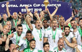 هذا ما حدث في فرنسا بعد فوز الجزائر بكأس افريقيا 