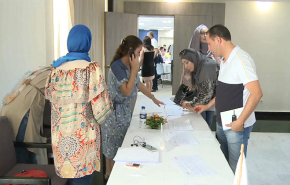 تونس : تواصل الجدل بشان القانون الانتخابي مع بدء قبول الترشحات 