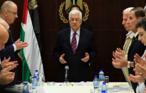 اجتماع طارىء للقيادة الفلسطينية برئاسة عباس 