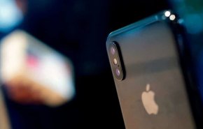 أبل تمهد لآيفون 5G