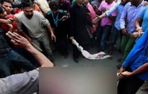 شاهد.. هندوس يحرقون طفلا مسلما لهذا السبب!