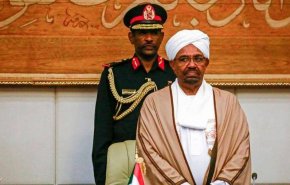 تأجيل محاكمة البشير إلى 15 أغسطس المقبل