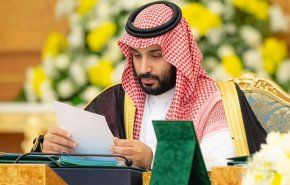 لا أحد بمأمن.. كيف تعجل الرياض بتصيد معارضيها؟