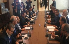 ماذا دار بين الجعفري ورئيس الوفد الايراني في استانا ؟