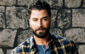 الممثل السوري معتصم النهار يفاجئ الجميع بهذه الصورة القديمة!!