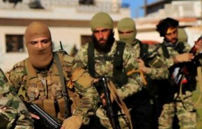 فصيل مسلح يقدم لتركيا 14 الف مقاتل لبدء عملية شرق الفرات 