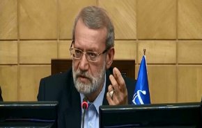 لاريجاني: الحظر على ظريف ناتج عن دوره في كشف سياسات أميركا الخاطئة