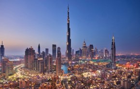 شاهد مقطع مصور صادم لاكبر مركز للتسوق بدبي! 
