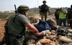 هكذا يكتم الاحتلال أفواه الصحافيين في فلسطين