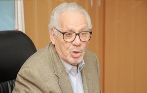 وزير دفاع جزائري أسبق يحرض الجيش على التمرد
