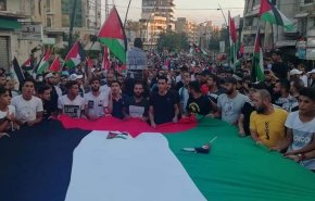اللاجئون الفلسطينيون يتظاهرون اليوم في مخيمات لبنان 