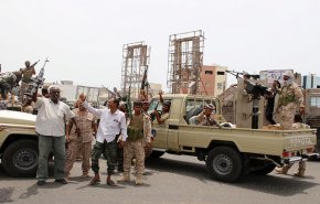 عدن تعيش وضعا متأزما.. وصنعاء تتهم العدوان بتقسيم اليمن