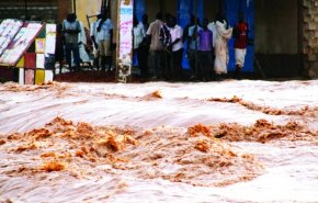 المجلس العسكري السوداني يوجه بإنزال قوات لمواجهة آثار سيول الخرطوم

