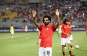 محمد صلاح يفجر مفاجأة بشأن رحيله عن ليفربول!

