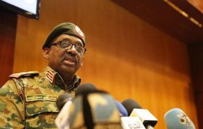 الفريق أول جمال عمر وزيراً للدفاع بالسودان