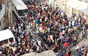 عمال فلسطينيون يدعون للتظاهر بلبنان الخميس