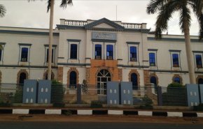 نعمات عبدالله تؤدي القسم رئيساً للقضاء في السودان
