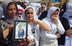 مروع جدا ..هذا ما فعلته نساء داعش مع فتاة ايزيدية! 