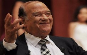 بالصور.. تمثال فنان مصري يثير ضجة على 'تويتر'