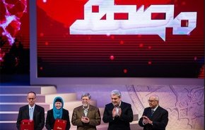 جائزة المصطفى (ص) تجذب أنظار المسلمين والغرب