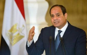 السيسي يبحث دعماً غربياً إضافياً في بياريتس