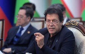 عمران خان يحذر من خطر اندلاع حرب نووية مع الهند