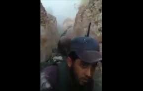 شاهد بالفيديو..لحظة استهداف مسلحي 