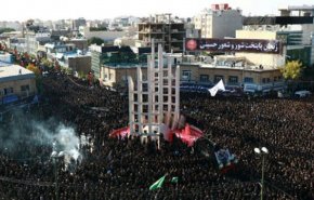 ايران الاسلامية أحيت ذكرى عاشوراء الامام الحسين (ع) 