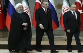 'ترويض' مرتقب لموقف تركيا حول ادلب عشية القمة