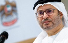 قرقاش يخفف من حدة الهجوم الاماراتي على قناة العربية