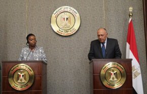 لقاء وزير الخارجية المصري ونظيرته الكينية