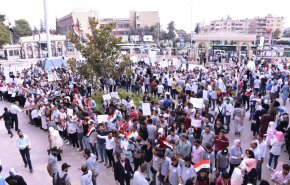 شاهد: حلب تنتفض على الوجود الأميركي التركي في سوريا