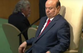 هل يخضع هادي لإقامة جبرية في السعودية.. ولماذا؟