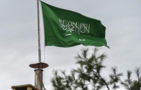 صفارات الإنذار تدوّي في الرياض.. والقلق ينتاب السعوديين