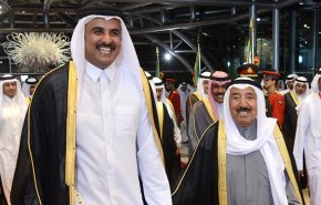 أمير قطر يزور نظيره الكويتي في نيويورك

