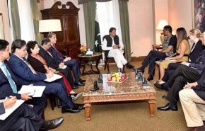 عمران خان يثمن دور منظمة العفو الدولية في كشمير