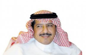 كاتب سعودي يطالب السيسي بقطع الرؤوس!